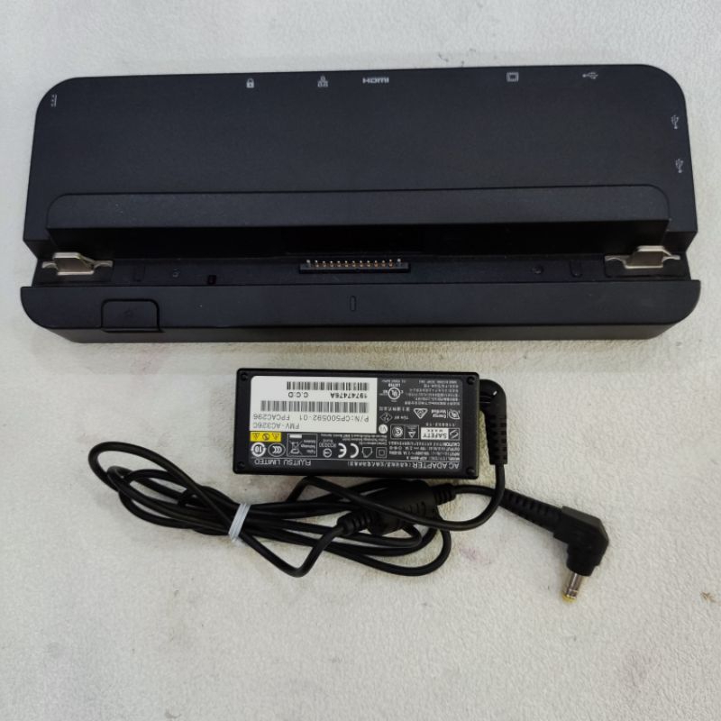 Máy tính bảng 2in1 fujitsu arrows tap Q508.ram 4.ssd 64/128g. - 8