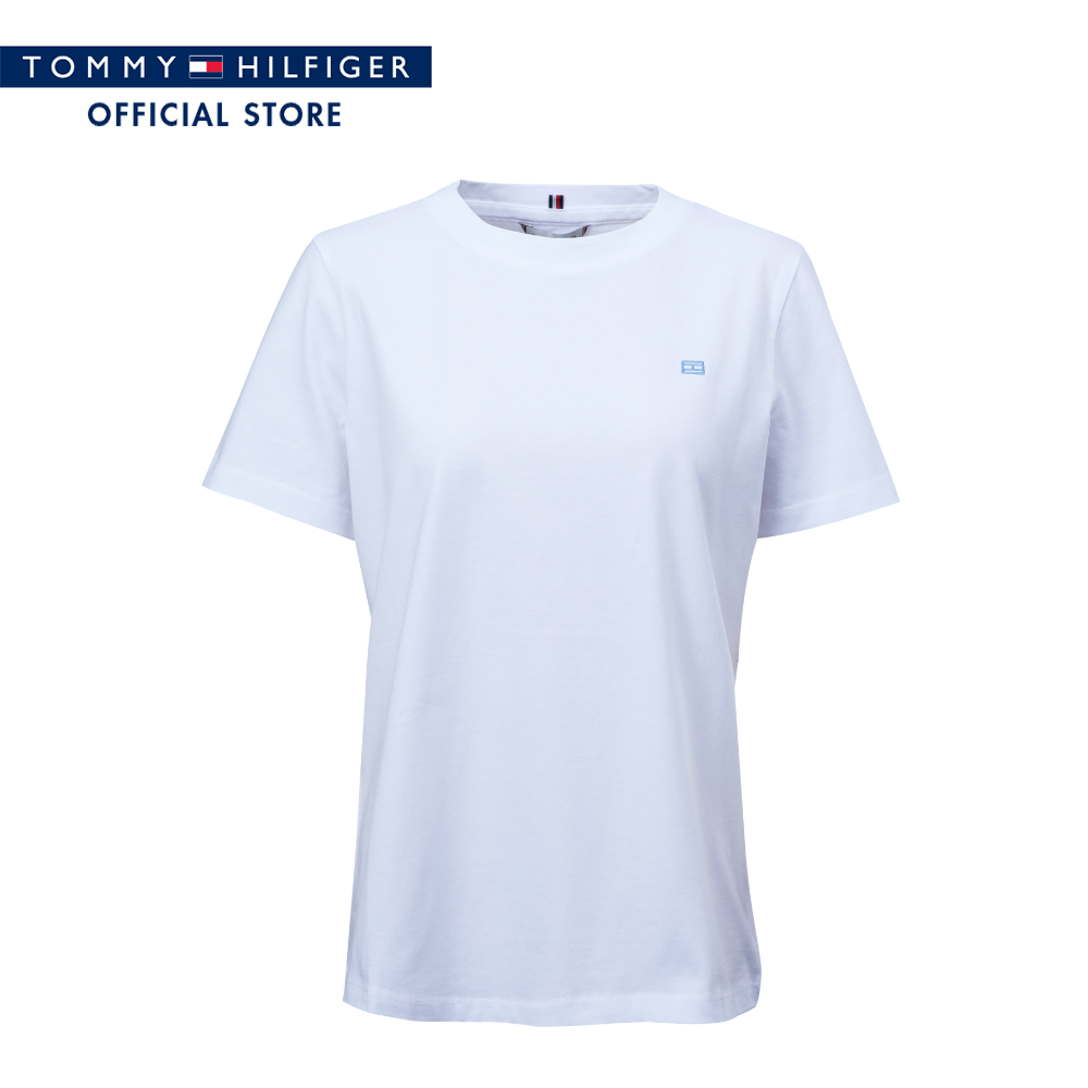 Tommy Hilfiger Women Tee Model WW0WW45522 YCF - White Regular Fit ราคา 1,881 บาท*ส่งฟรี