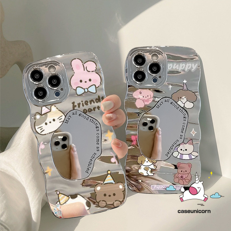 Caseunicorn Ốp dán hình cún con gấu phim hoạt hình thỏ con mèo con dễ thương Tương thích cho iPhone 7Plus 15 14 11 13 12 Pro Max XR XS Max 14 7 15 8 Plus Vòng tay sang trọng Gương trang điểm vỏ mềm cạnh lượn sóng