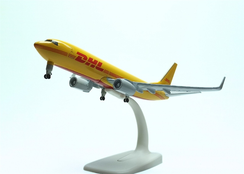 Mô hình máy bay dhl dài 20cm