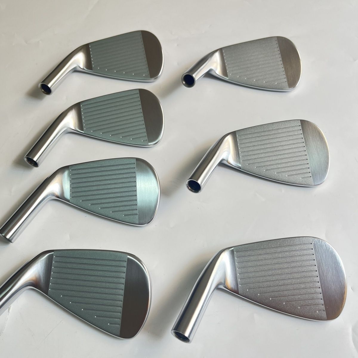 Miura TC-201 Irons Golf Clubs Soft Iron Forged Iron Set Only Head（4-9P 7PCS） Men's Cavityback Profile Irons · v16
