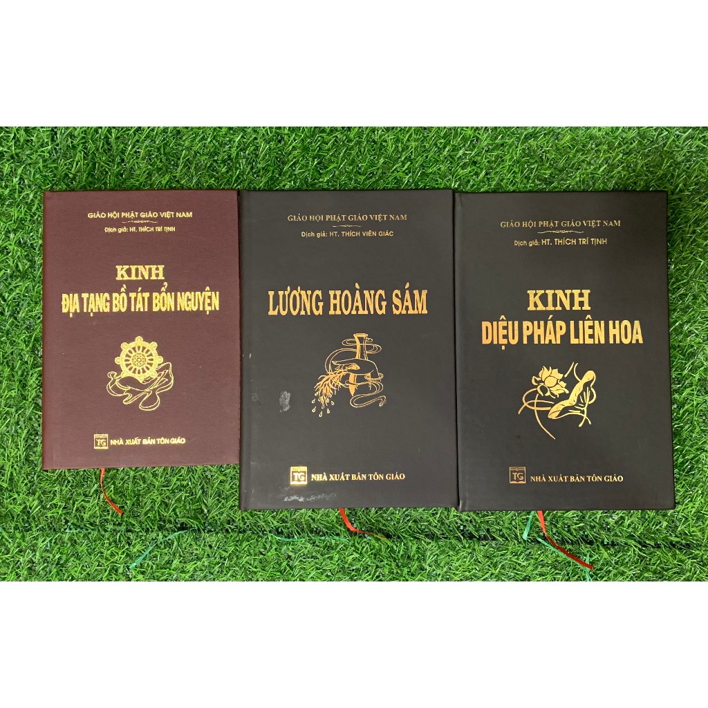Sách Combo Kinh địa tạng + Kinh lương hoàng sám + Kinh Diệu pháp liên hoa (3 quyển, bìa da)-MK2