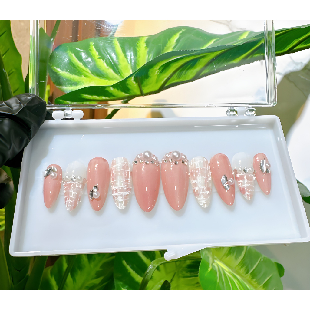 Nails box thiết kế kiểu hàn mã 289