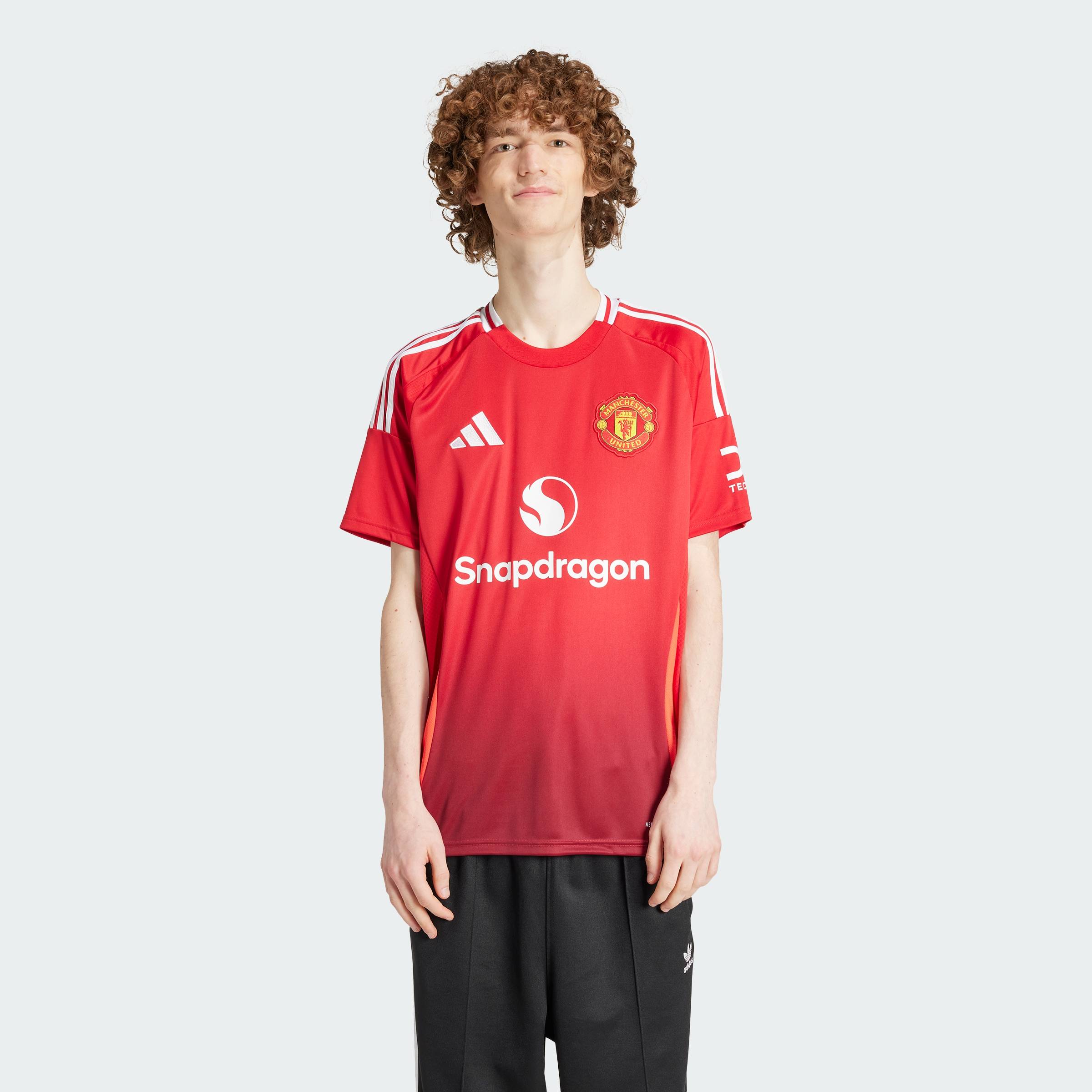 [CHỈ 20H 9.10-2H 10.10-MUA 3 GIẢM 40%] adidas Football Manchester United 24/25 Home Jersey Men Red IU1397