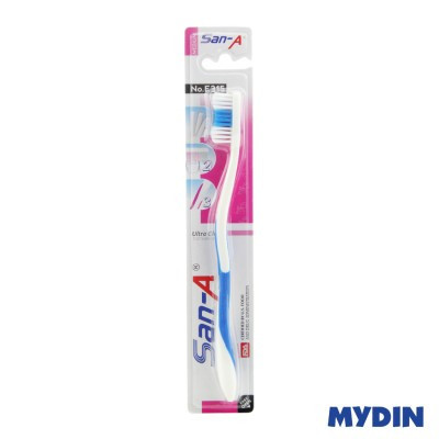 San A Ultra Clean Toothbrush Medium