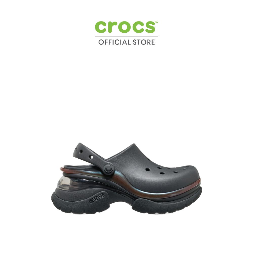 CROCS WOMEN'S SUPER BAE CLOG - BLACK SAND ราคา 3,090 บาท*ส่งฟรี