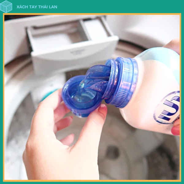 Nước giặt tẩy quần áo siêu trắng Micellar 4x Thái Lan