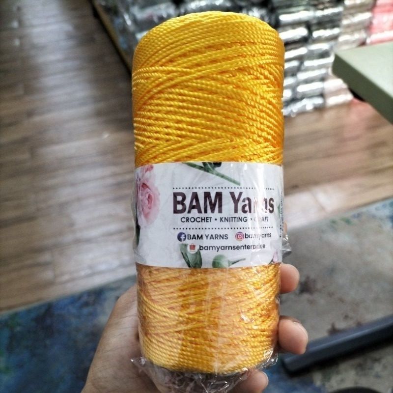 Nylon yarn for crochet and knitting benang