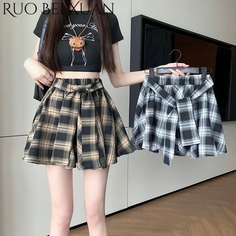 Ruo Bei Xuan Fashionable Plaid Skirt with Safety Shorts for Spring ราคา 6,554 บาท*ส่งฟรี