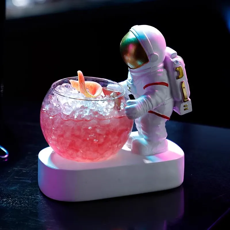 【Rear Waves】 250ml Creative Astronaut Glasses Personalized Juice Beer Mixed Cup Luminous Mixed Wine Cup Special Drink Glass