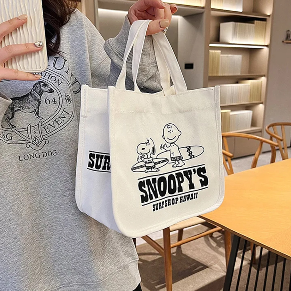 【QNTR】Snoopy in túi xách vải bố giản dị với Hộp ngăn lưu trữ