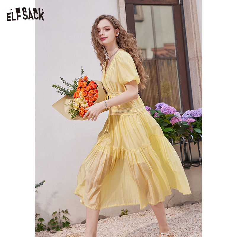 ELFSACK Summer New French V-neck puff sleeve gentle temperament solid color dress for women ราคา 2,098 บาท*ส่งฟรี