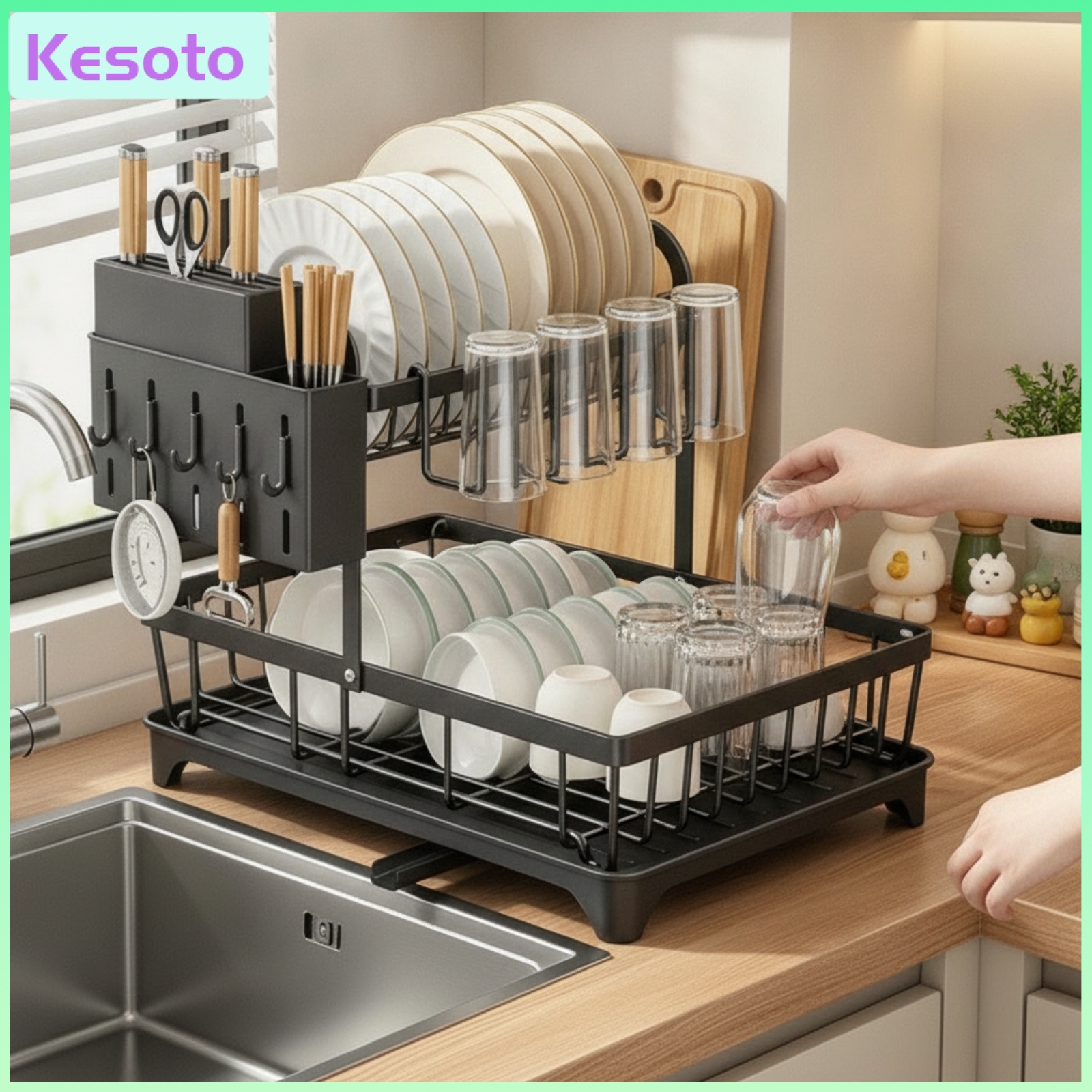 เครื่องครัวและอุปกรณ์บนโต๊ะอาหาร Kesoto ตะแกรงเพื่อให้จานแห้งพร้อมถาดระบายน้ำ ประหยัดพื้นที่ เหล็กคาร์บอน ตะแกรงเพื่อให้จานแห้ง ทำความสะอาดง่าย ทันสมัย สำหรับบริเวณอ่างล้างจานที่วุ่นวาย