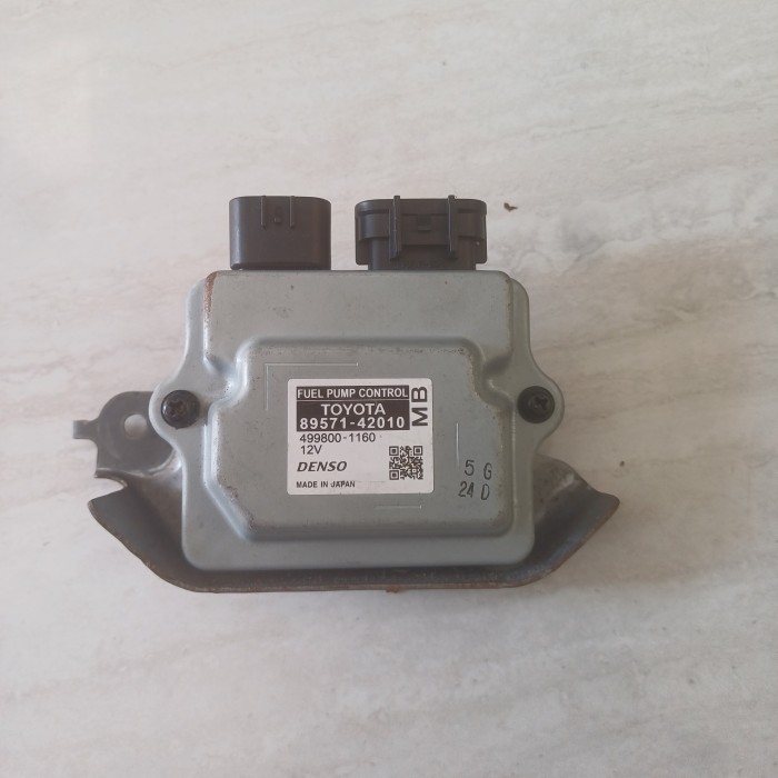 Fuel Pump Control Toyota Camry Hybrid Lexus ES350 Original Baru Giá 2,279,000 Đồng*Miễn phí vận chuyển