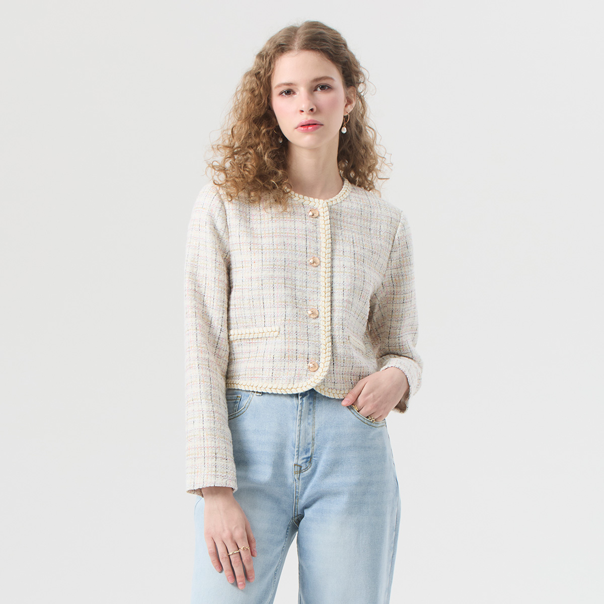 EP เสื้อแจ็คเกต ผ้าทวีต ผู้หญิง สีงาช้าง | Tweed Jacket | 05006 ราคา 1,537 บาท*ส่งฟรี