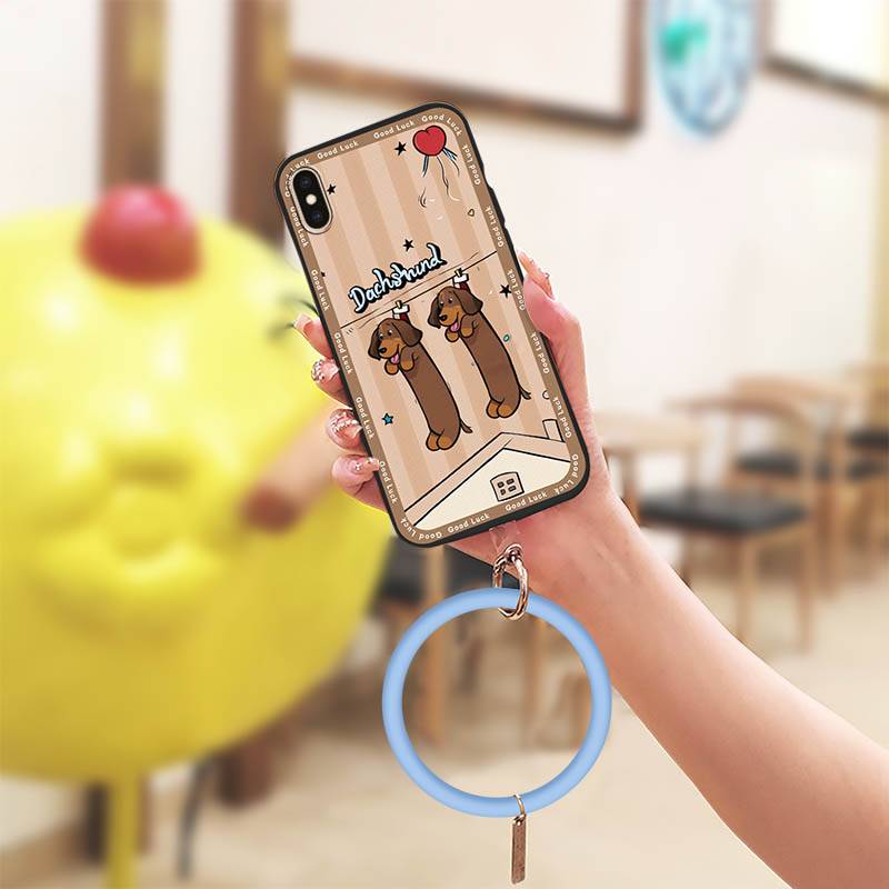 Cartoon Back Cover Phone Case For iphone XS max/ip XS Max Waterproof Anti-knock Soft Case Bracelet D