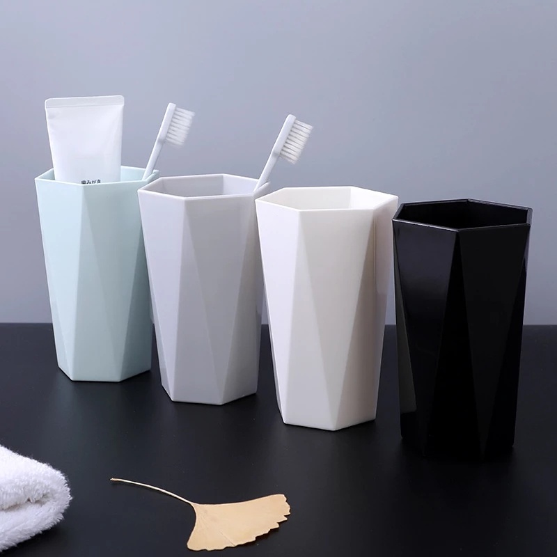 300ml Wash Brush Cup Nordic Style Bathroom Tumbler Solid Color Rhombus Travel Portable Plastic Mouthwash Cup Bathroom Tumblers Toothbrush Cup ราคา 5 บาท*ส่งฟรี