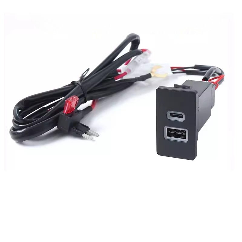 1PC 12V Dual Port Charge USB QC3.0 Type-C PD Interface Socket Car Charger For Toyota Corolla LC80 Ac