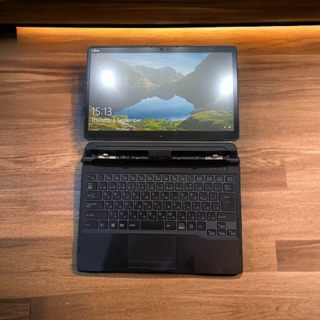 sale máy tính bảng 2in1 Fujitsu arrows tap Q738.i5 7300u.ram 4.ssd 128g.pin yếu - 2