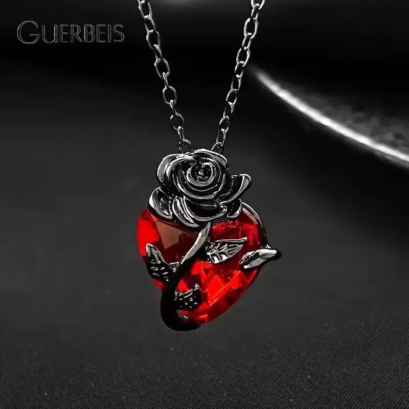 GUERBEIS Dark Gothic Rose Heart Pendant Necklace with Thorns, Romantic Floral Jewelry for Women ราคา 23 บาท*ส่งฟรี