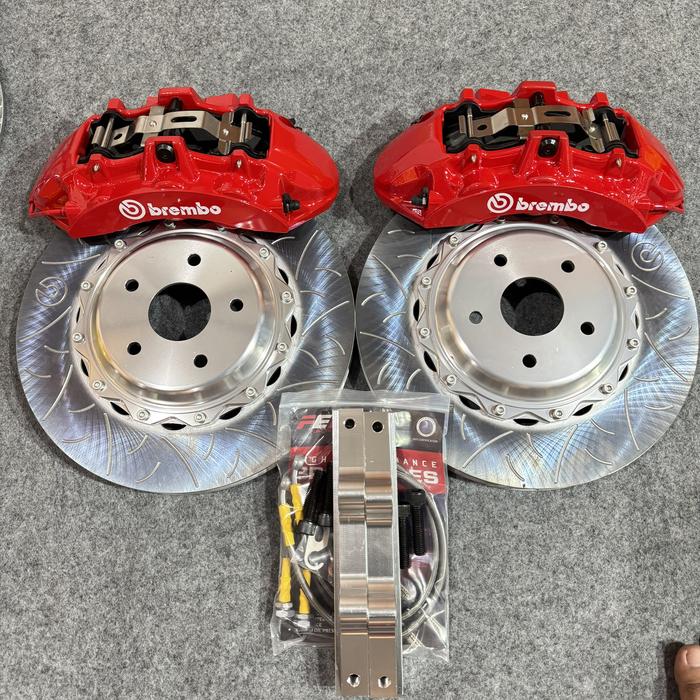 BBK BREMBO CTSV 6POT 355MM INNOVA REBORN VENTURER 2GD - ForUs Mart Harga  18,220,000 Ringgit*Penghantaran Percuma
