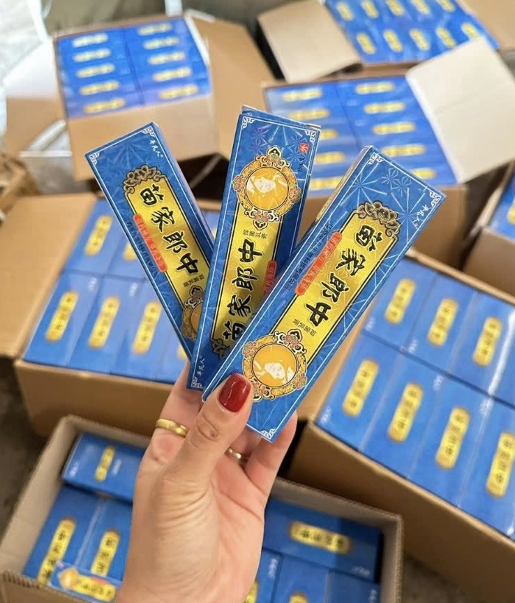 [ Combo 10 Tuýp ] Kem Thảo Mộc Bôi Da Nấm Ngứa Hắc Lào , Lang Ben , Á Sừng Giá 109,000 Đồng*Miễn phí vận chuyển