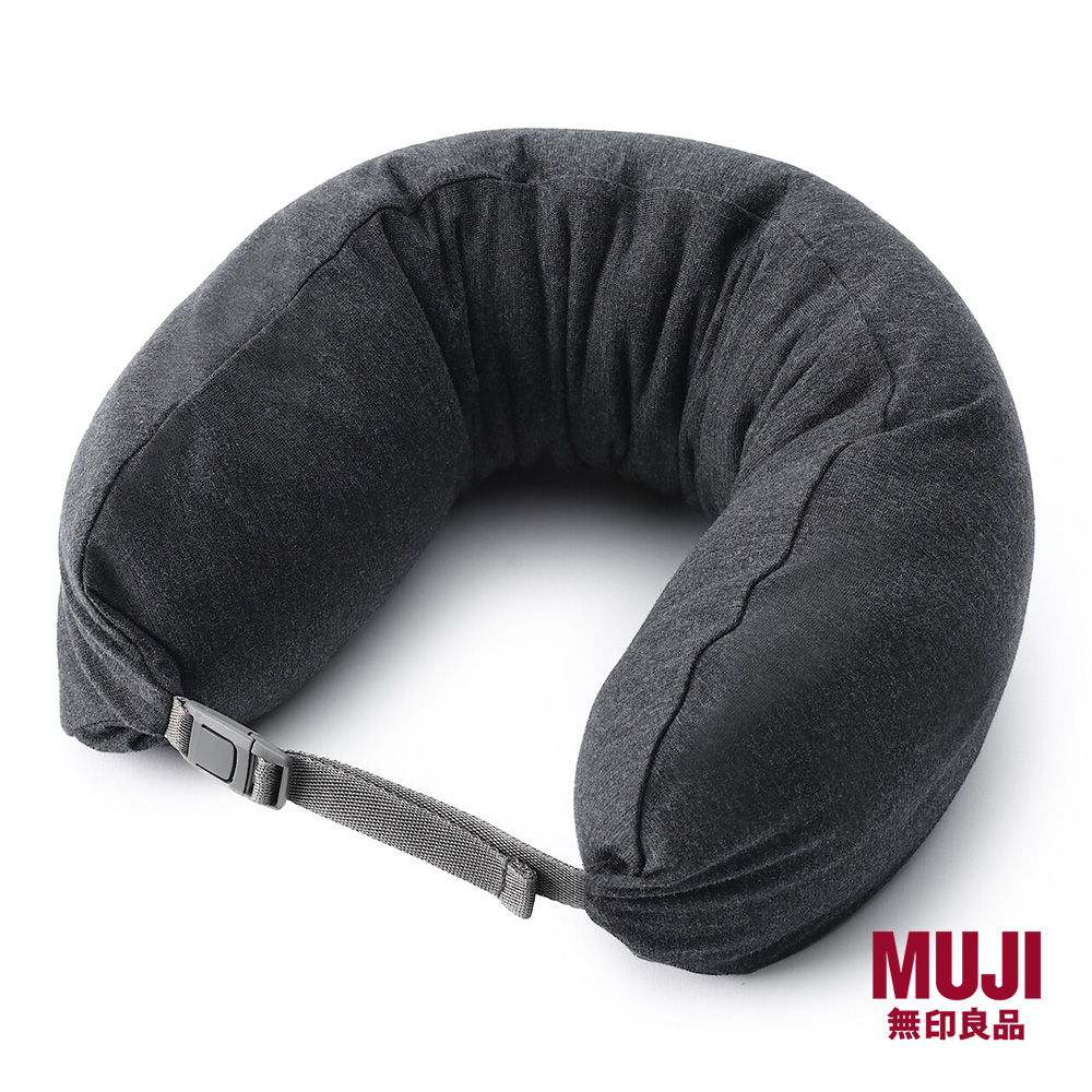 MUJI Fitting Neck Cushion