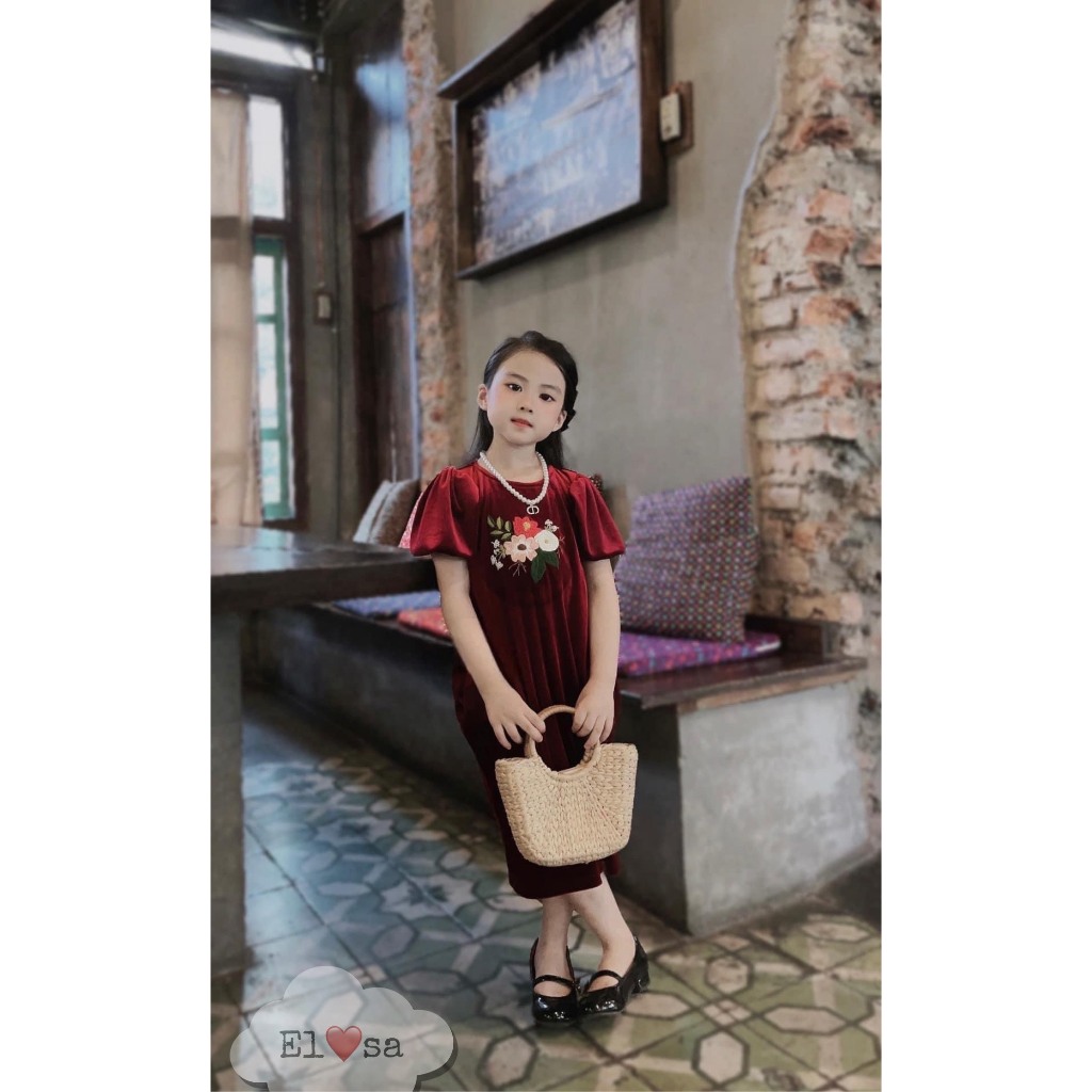 Váy bé gái- váy nhung suông thêu hoa siêu xinh cho bé 1-5 tuổi