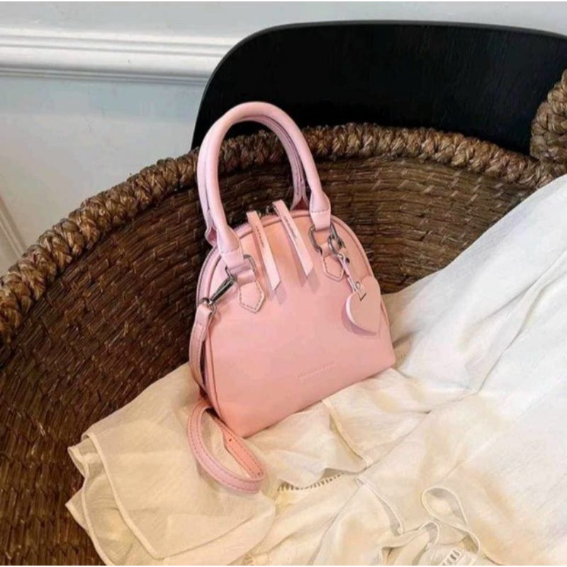 Túi Hến Mini xinh xắn phù hợp cho bạn nữ và cả bé gái - đen trắng hồng bạc
