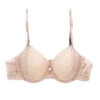 ELLE Lingerie Molded bra Pleat ยกทรงแบบมีโครงแต่งพลีทเสริมฟองน้ำ (สีเบสิค) - LB6541