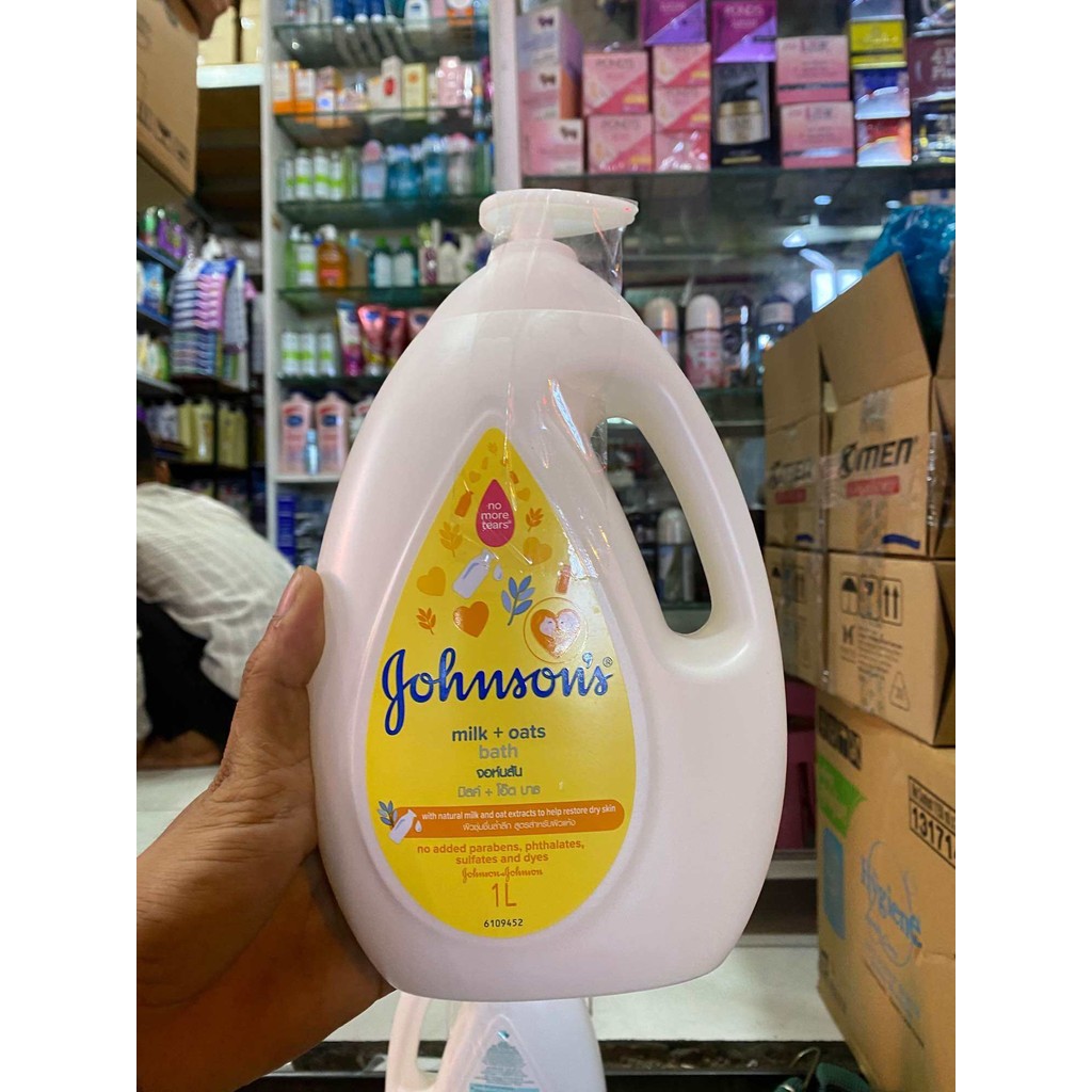 Sữa tắm Johnson’s Baby chứa sữa và gạo sữa và yến mạch 1000ml