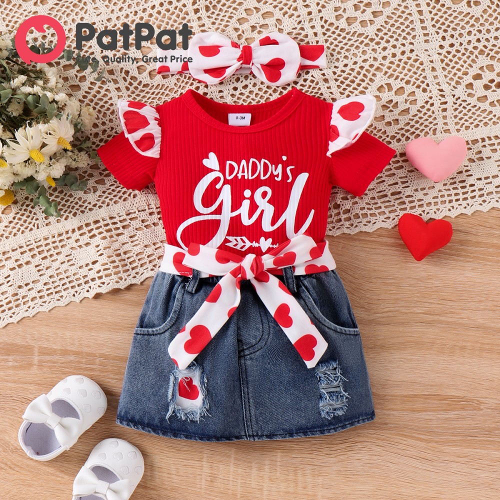 PatPat 2pcs Baby Girl Sweet Letter Pattern Flutter Sleeve Heart Top and