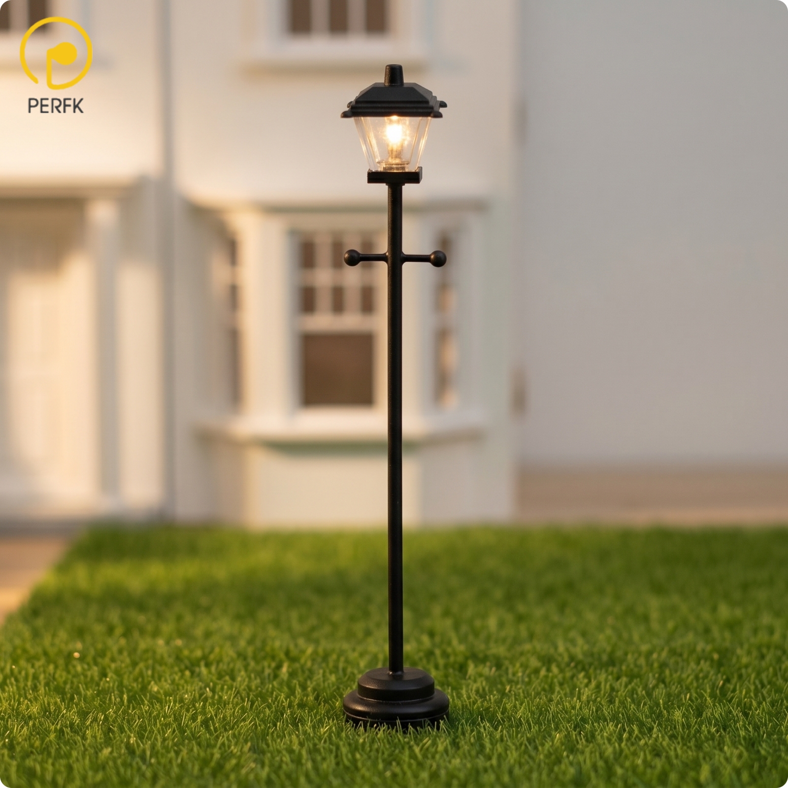 Perfk LED Dollhouse Street Lamp Wirecordless Miniature Street Lamp Realistic Convenient for Fairy Garden ราคา 565 บาท*ส่งฟรี