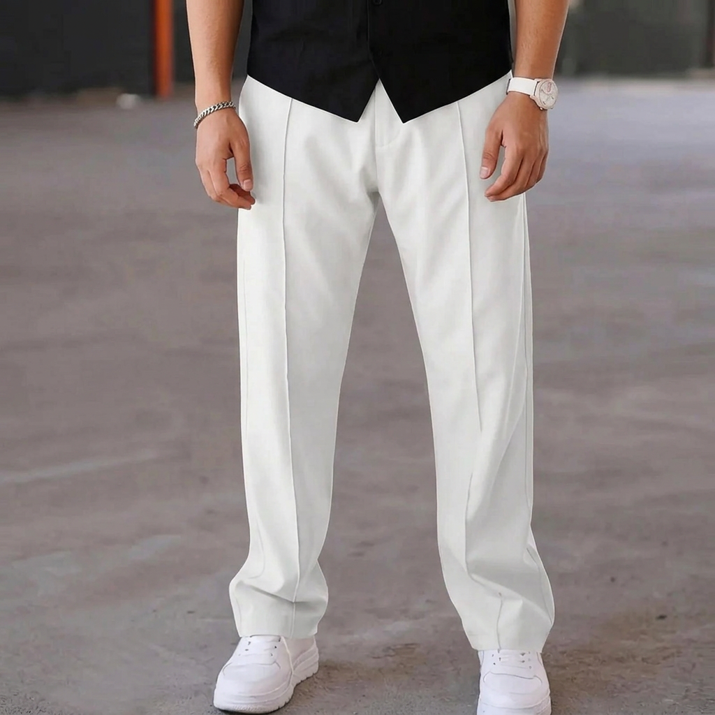 Men Casual Straight-Fit Full-Length Cargo Pants in White Twill