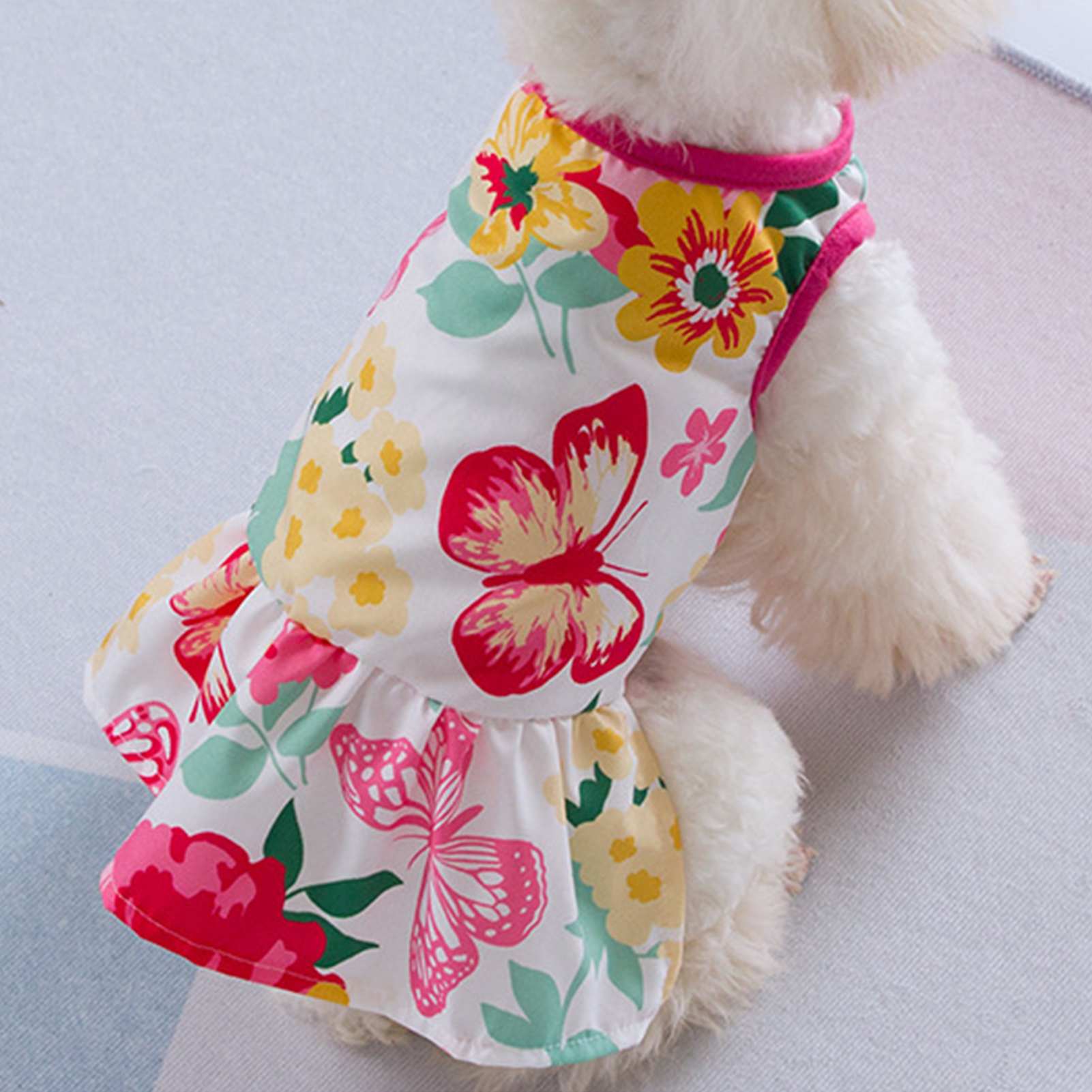1ชิ้นชุดกระโปรงเจ้าหญิงสำหรับสัตว์เลี้ยงเสื้อผ้าเครื่องแต่งกายพิมพ์ลายดอกไม้สำหรับสุนัขแมว