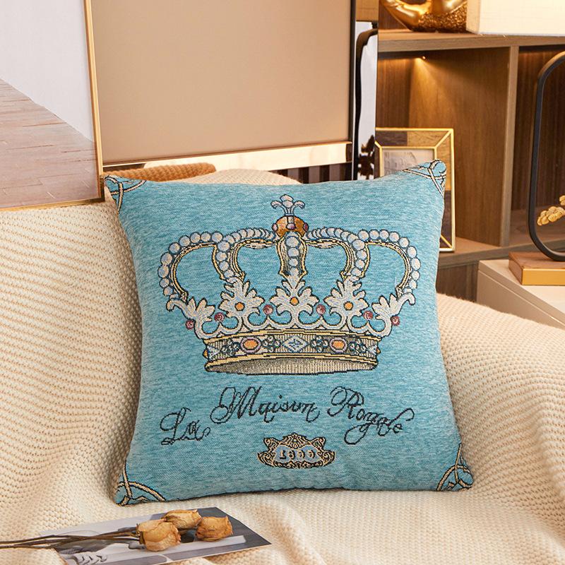 45×45cm Chenille Crown Embroidery Throw Pillow Covers Luxury Royal Crown Letter Embroidered Square Cushion Cases for European Vintage Light Luxury Sofa Bedroom Home Decor