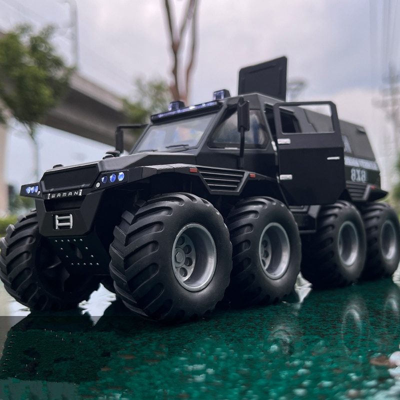 1:24 chinh phục Pháp Sư 8*8 lốp hợp kim bọc thép xe hơi mô hình kim loại đúc đồ chơi cảnh sát OFF-Xe Địa Hình Xe hơi mô hình quà tặng cho bé