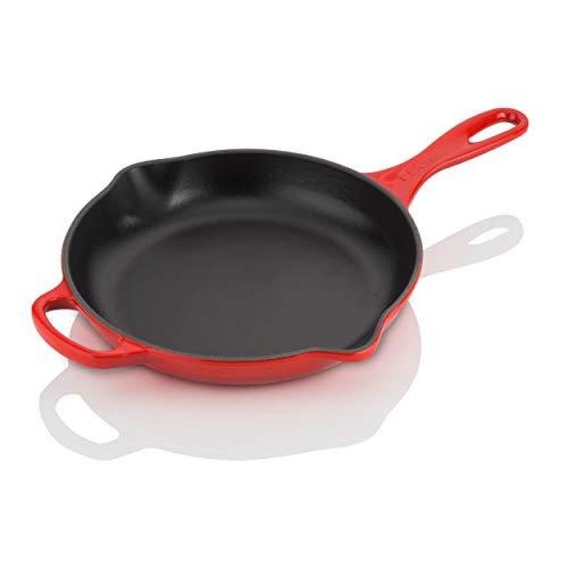 Le Creuset LS2024-2367 Signature Iron Handle Skillet, 9-Inch, Cerise (Cherry Red) Singapore