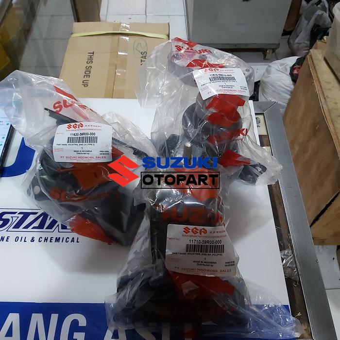 ENGINE MOUNTING SET ERTIGA SGP-ROSES STOREA Harga 1,315,750 rupiah*Gratis Ongkir