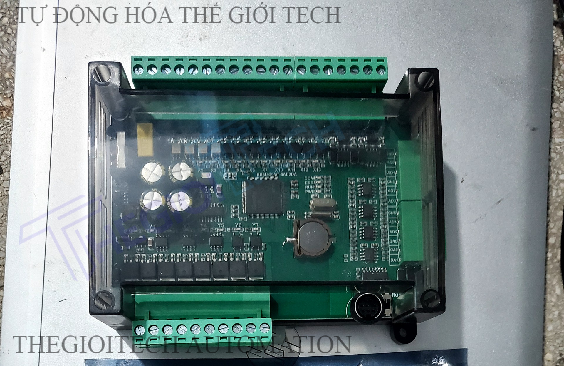 Board Mạch Lập Trình PLC KW FX3U-20MT 12 input 8 output transistor MD8 6AD/2DA 0-10V, 2 RS485, RTC, 24VDC, GX Works2, 4 Kênh Vào X0-X4 20kHz, 4 Kênh Ra Y0-Y3 Tốc Độ Cao - FX3U20MT MD8 - VỎ NGOÀI