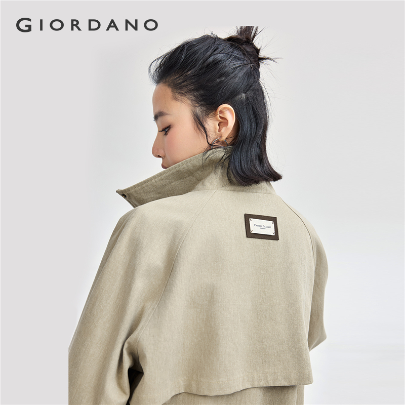 GIORDANO Women Jackets 100% Cotton Windproof Stand Collar Jackets Zip Front Raglan Sleeve Fashion Casual Jackets 18374510 - ยี่ห้อ Giordano ราคา 3,409 บาท*ส่งฟรี