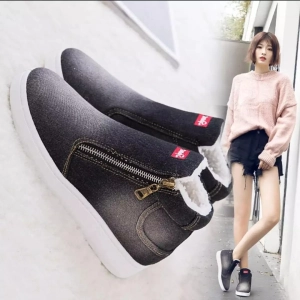 สินค้า NEW!!! Fashion DIVA รองเท้าผ้าใบสปอร์ตแฟชั่นยีนส์หุ้มข้อ สไตล์เกาหลี