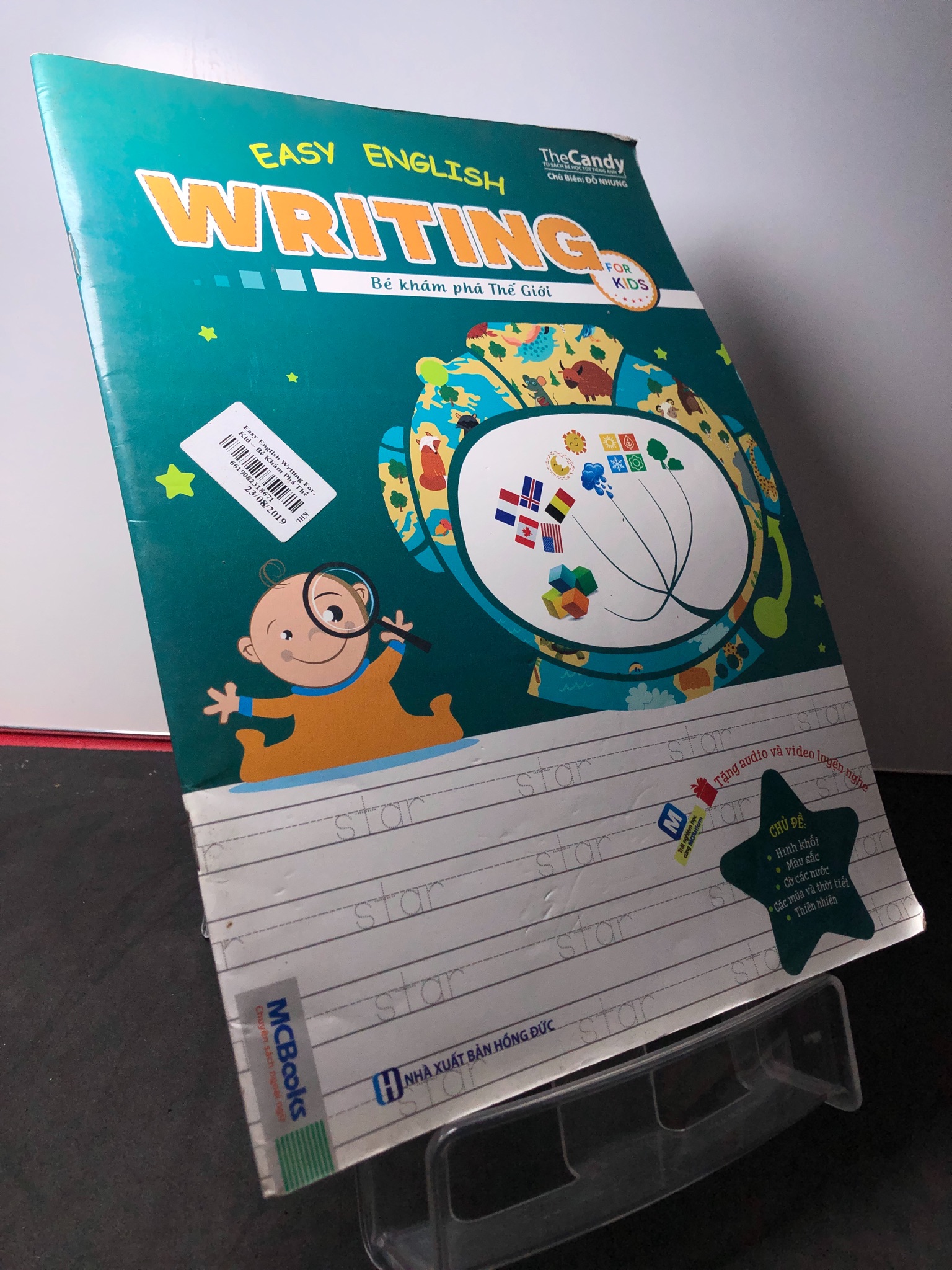 Easy english writing for kids bé khám phá thế giới 2018 mới 85% bẩn nhẹ Đỗ Nhung HPB2808 HỌC NGOẠI NGỮ