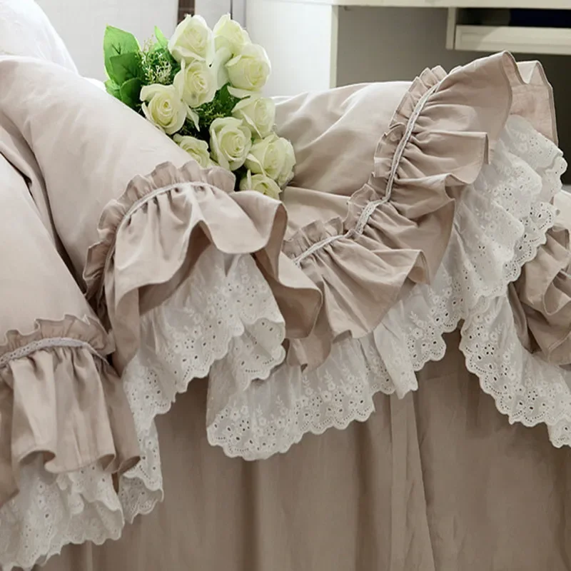 [HSDXGV] Top Romantic lace ruffle duvet cover queen solid home bedding duvet cover king size 100% cotton elegant bedroom quilt covers ราคา  6,031 บาท*ส่งฟรี