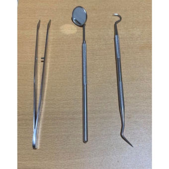 bộ khám dùng trong nha khoa bao gồm khay , thám trâm, kẹp gắp, cán gương