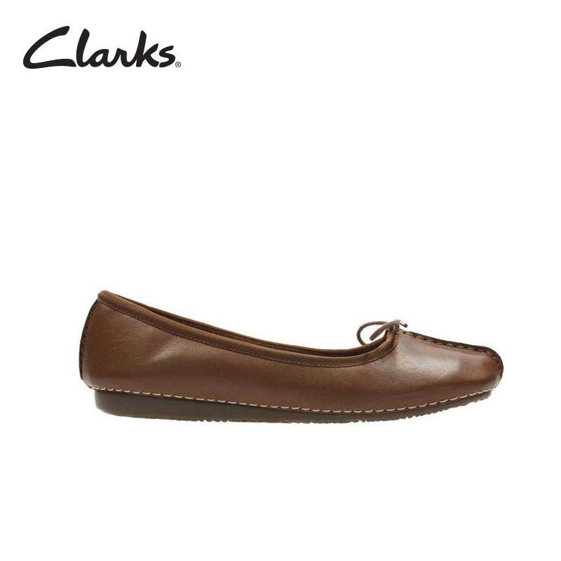 clarks ladies slippers sale