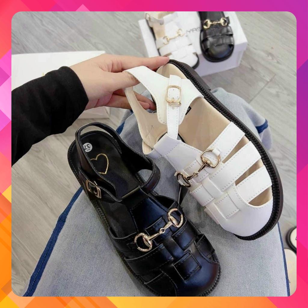 Sandal dọ xc mẫu mới siêu hót