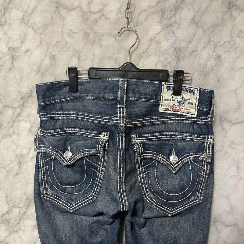 True Religion Y2K Flared Jeans - High Waist, Retro Street Denim
