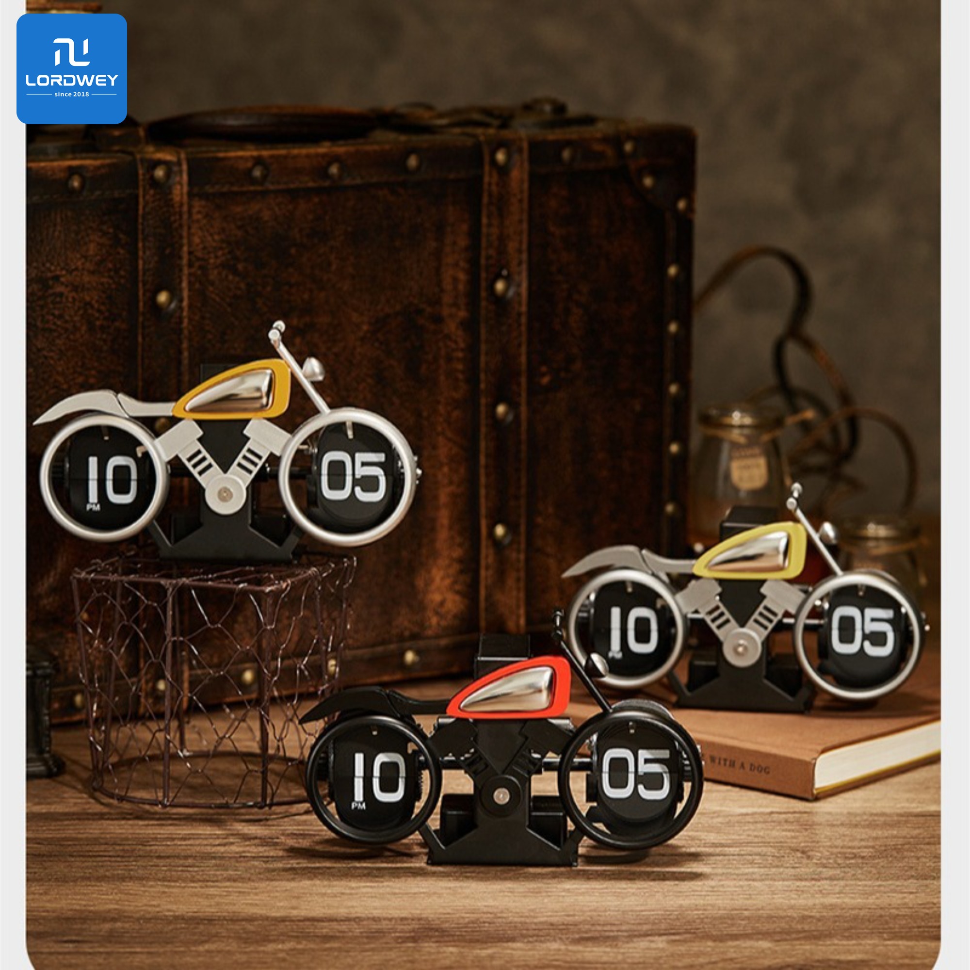 LORDWEY | New Motorcycle Styling Flip Clock Creative Desktop Pendula Clock Ornament American Mechanical Motobike Clock ราคา 1,737 บาท*ส่งฟรี