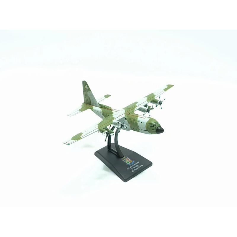 Mô hình máy bay C130H Hercules tỷ lệ 1/250 chất liệu kim loại